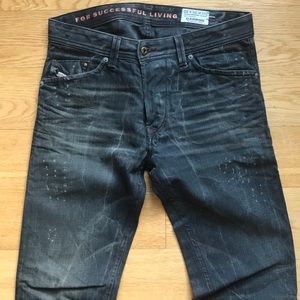 LIKE NEW - MENS DIESEL ‘DARRON 80S’ 5-Pocket